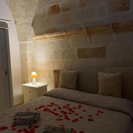 Lata Luxury Brindisi