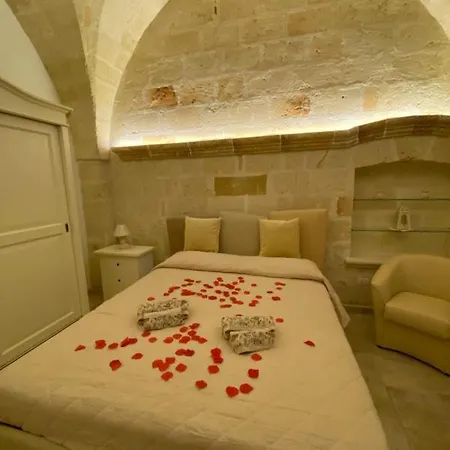 Lata Luxury * Brindisi